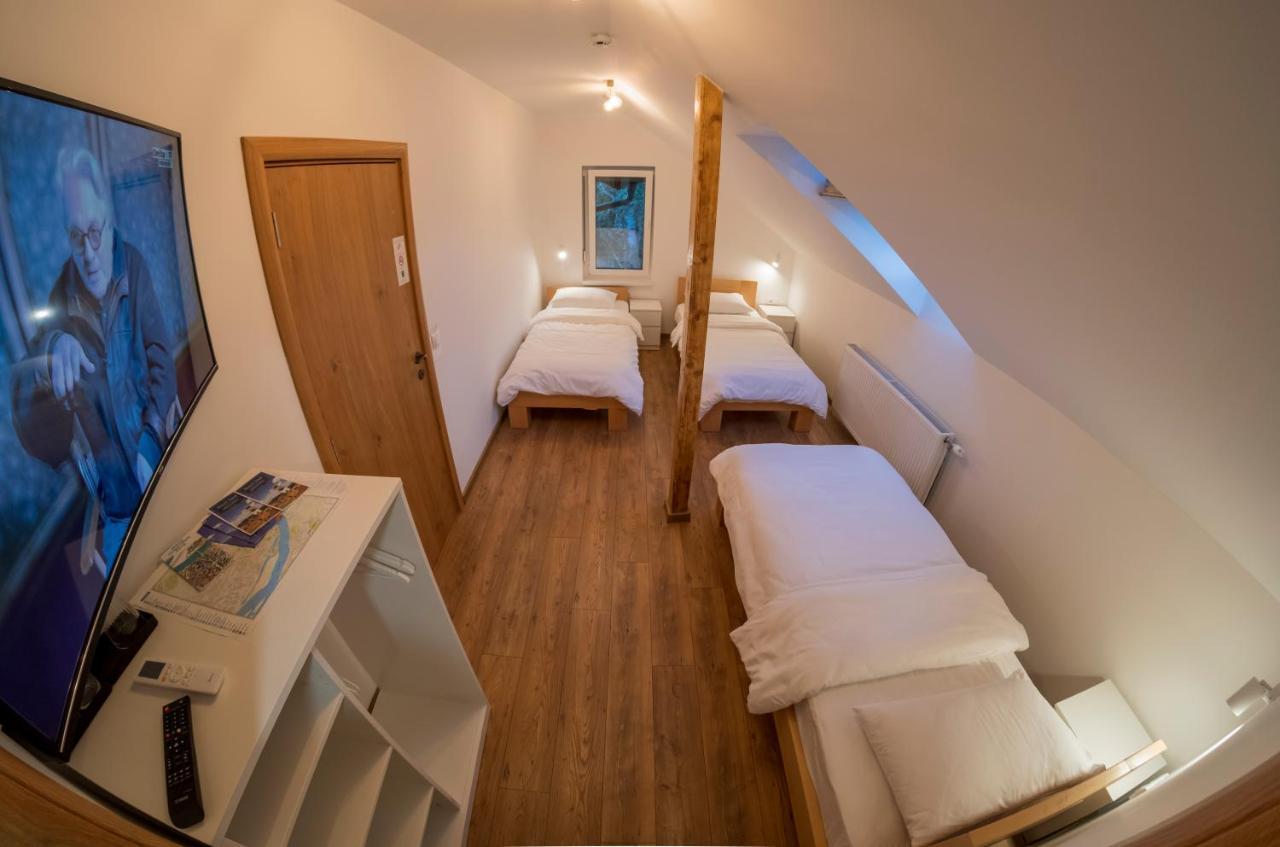 نوفي ساد Petlov Salas Rooms المظهر الخارجي الصورة