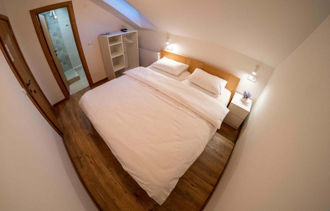 نوفي ساد Petlov Salas Rooms المظهر الخارجي الصورة